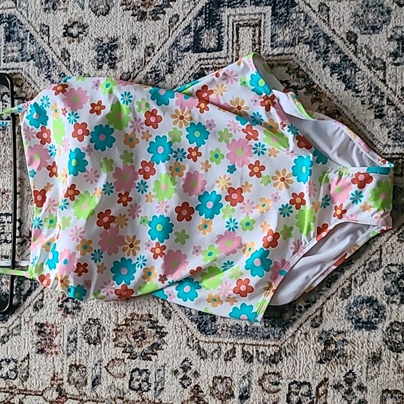 NINETY-NINE BRAND WOMAN'S PLUS SIZE PINK FLORAL ONE PIECE BATHING SUIT SIZE 1X - Picture 6 of 11